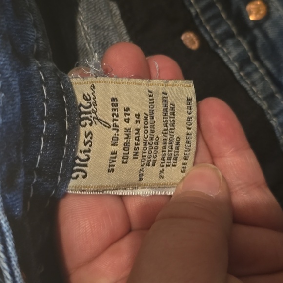 Miss Me Signature Bootcut  Size 26 - Picture 4 of 4